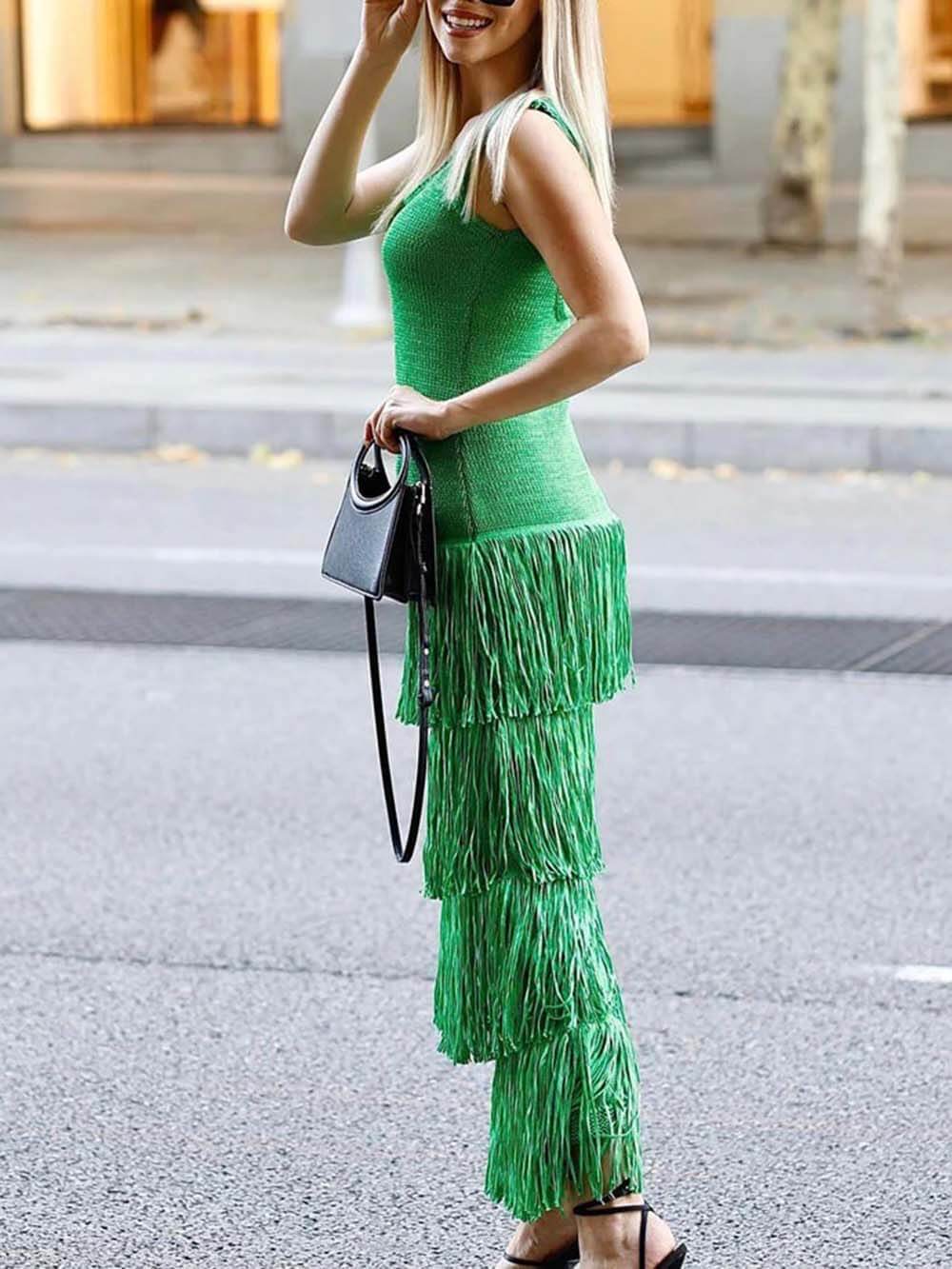Elegant Solid Color Sleeveless Slim Fit Fringed Hem Knitted Maxi Dress