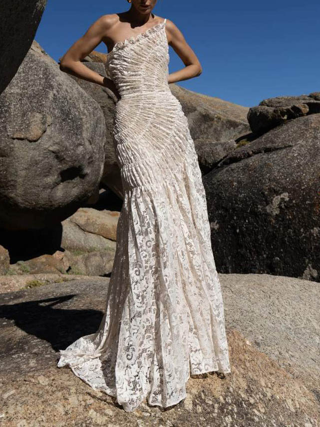 Elegant One-Shoulder Pleated Lace Maxi Dress