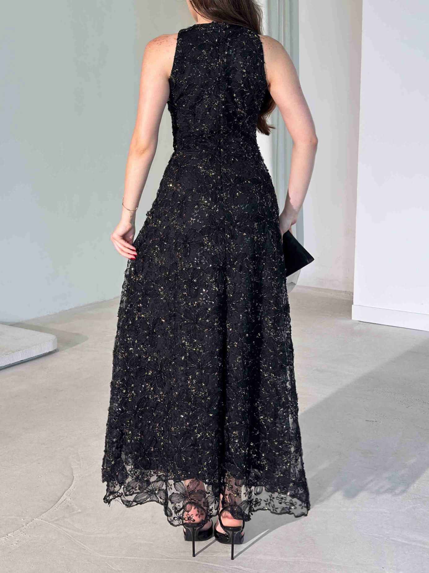 Exquisite Floral Lace Sleeveless Maxi Dress
