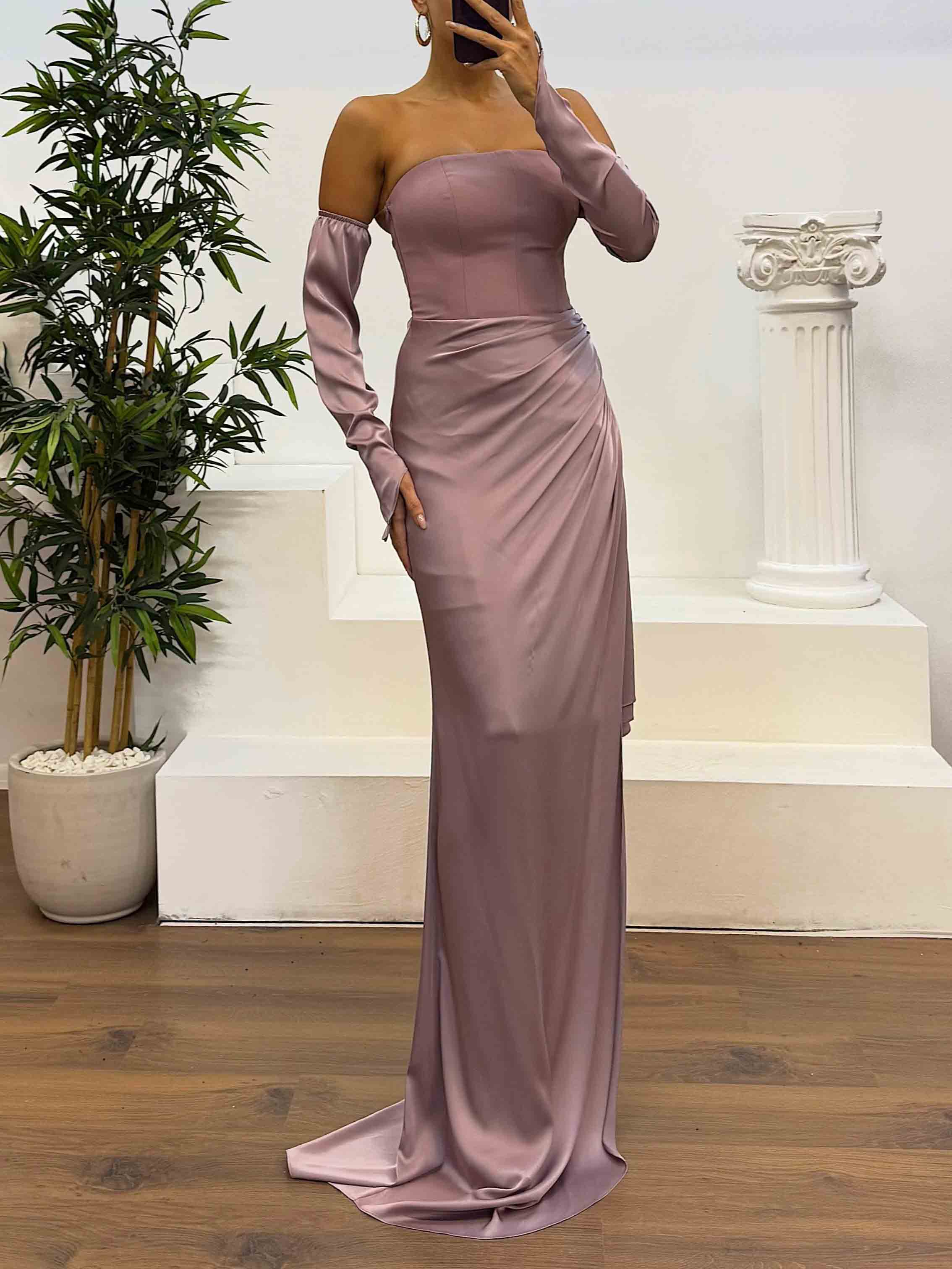 Elegant Strapless Satin Evening Maxi Dress
