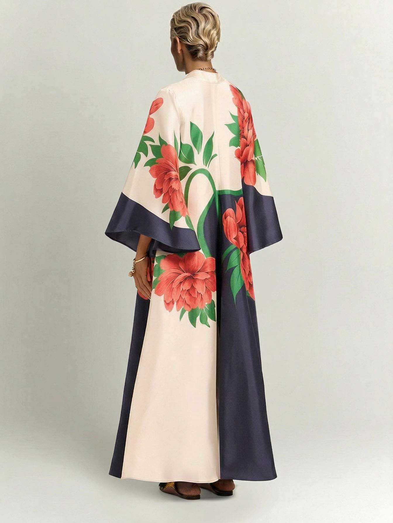 Elegant Floral Print Flared Sleeve Maxi Dress