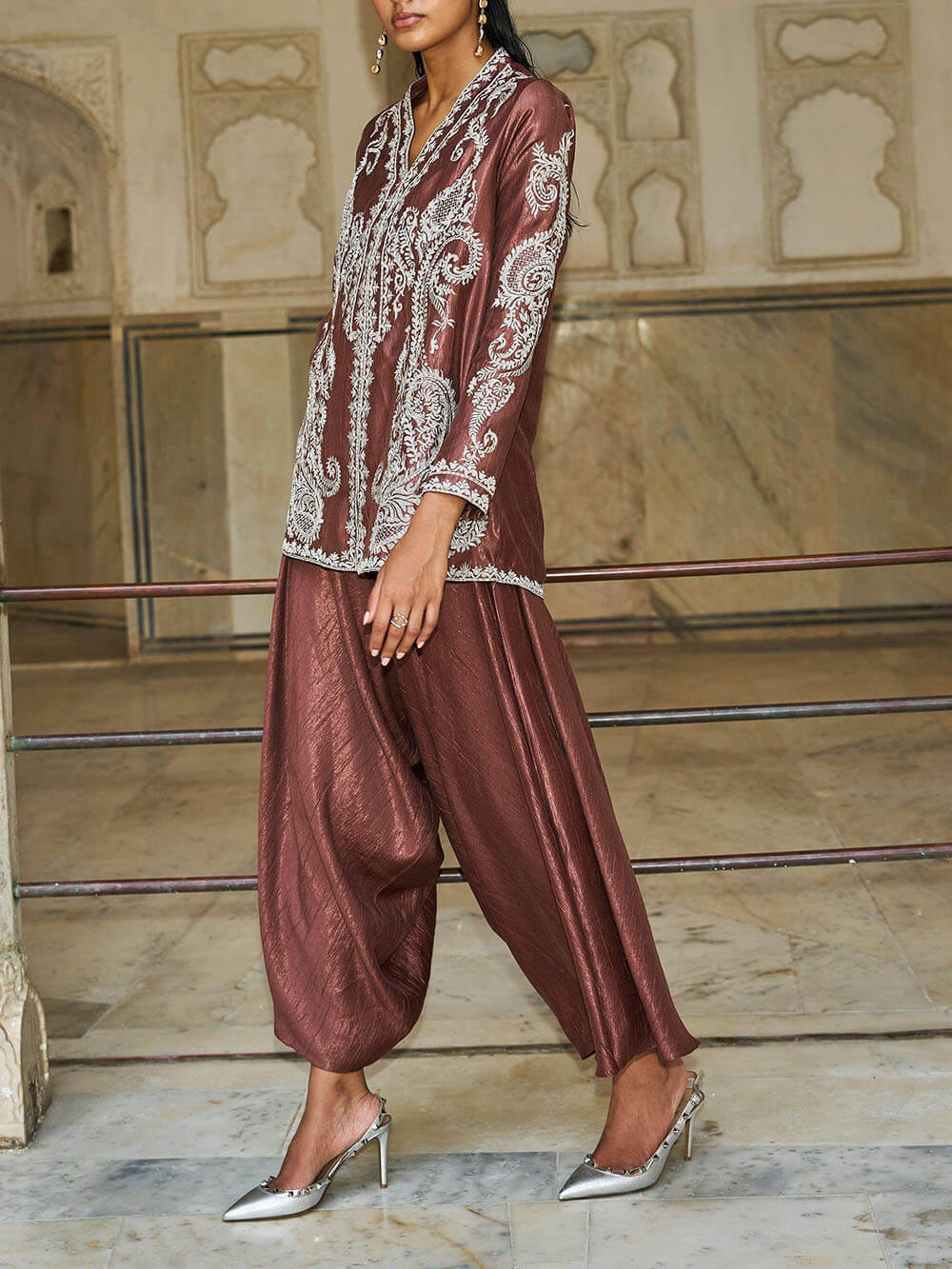 Unique Paisley Pattern V-Neck Loose Top