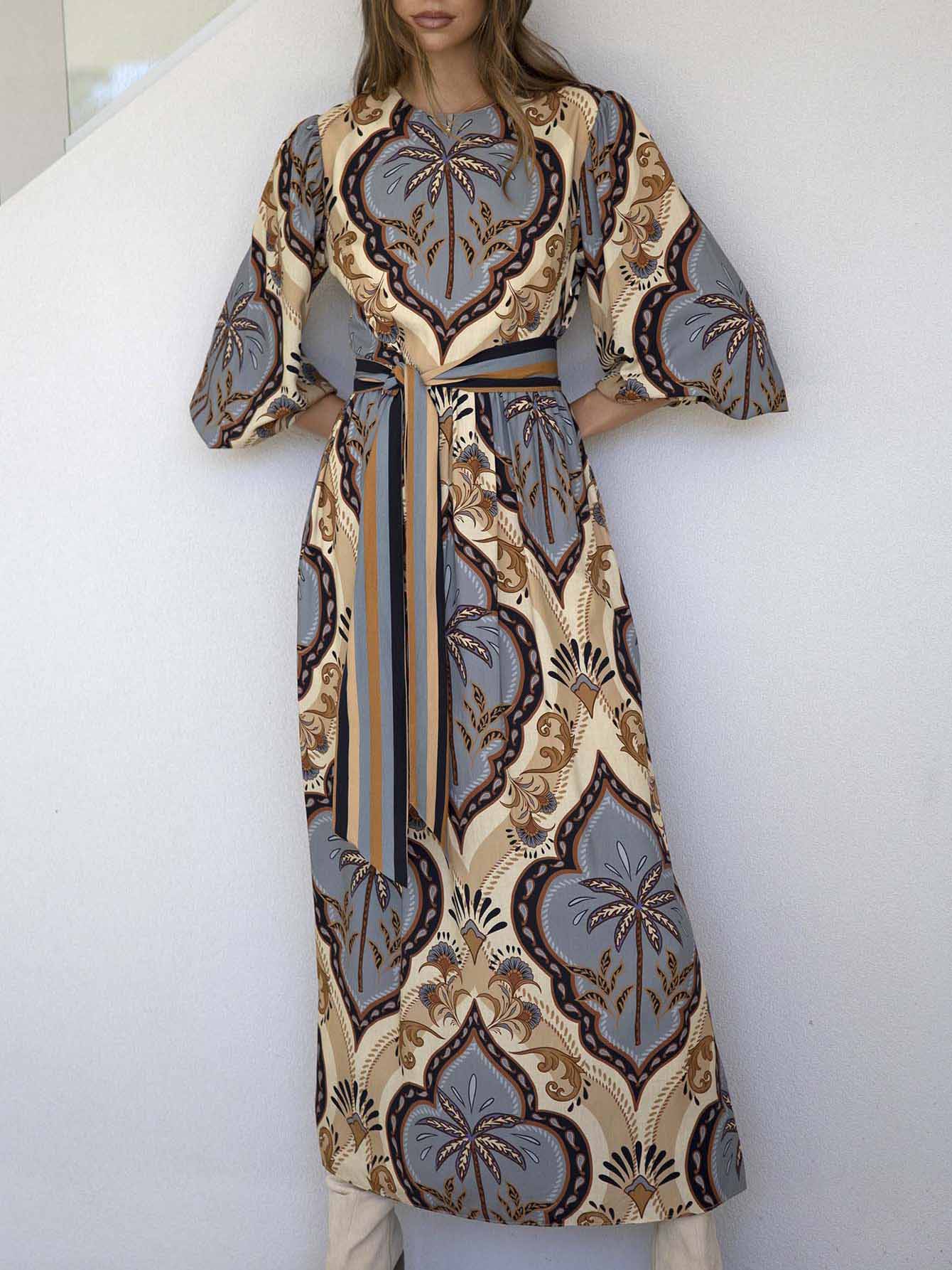 Elegant Vintage Palm Print Belted Maxi Dress