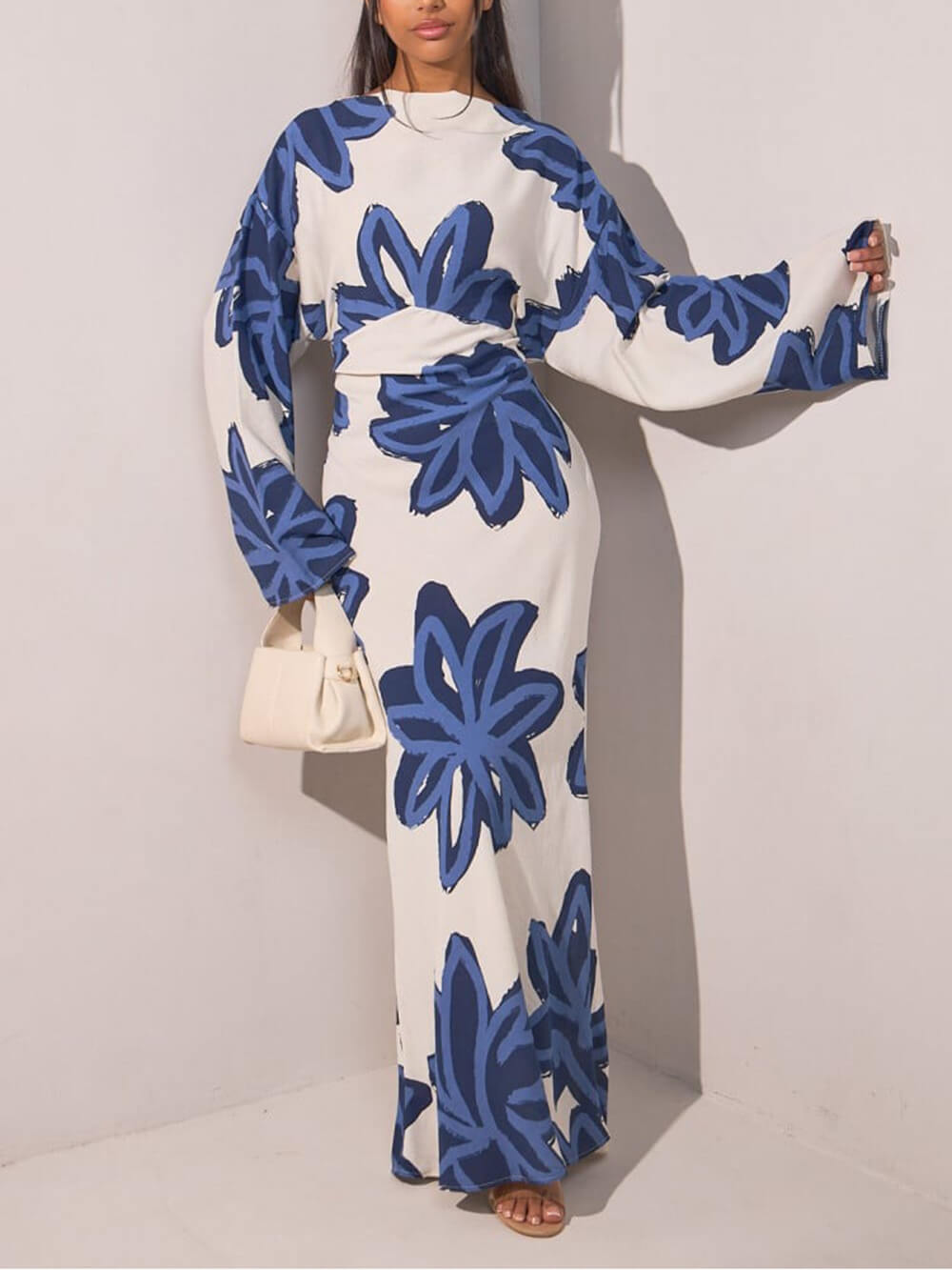 Elegant Floral Print Waist-Defined Maxi Dress