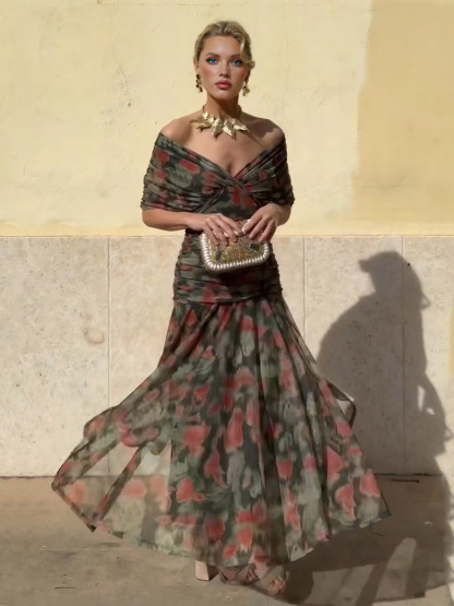 Elegant Mesh Watercolor Print Pleated Maxi Dress