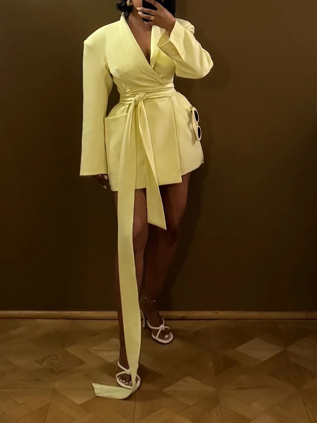 Elegant Belted Patch Pocket Blazer