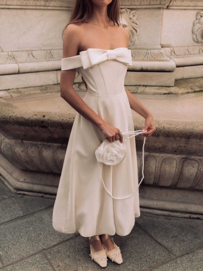 Elegant Bow Off-the-shoulder Puffy Skirt Maxi Dress