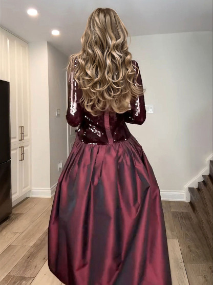 Elegant Sequined High-neck Party Midi Dress