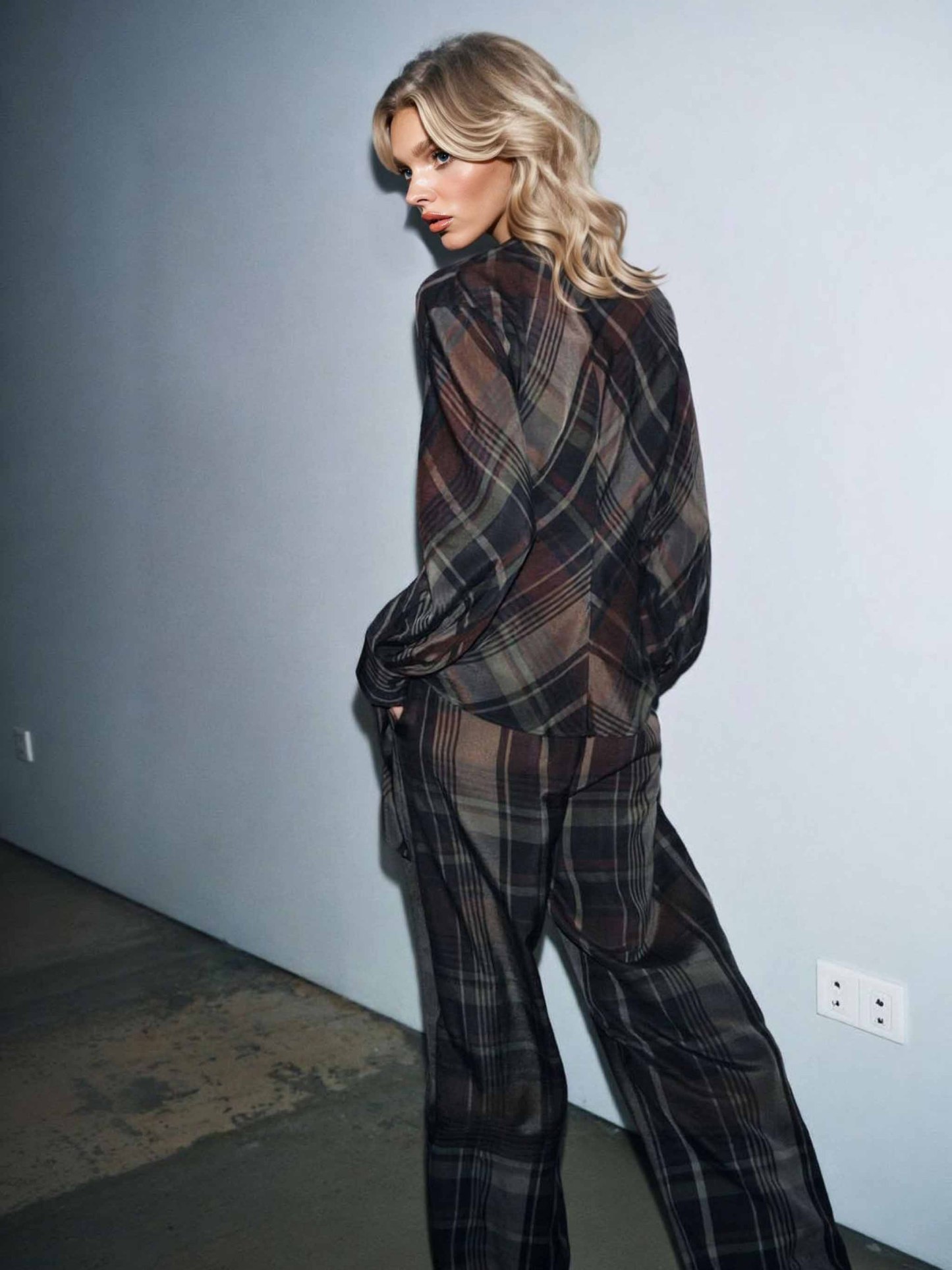 Plaid Straight-Leg Tailored Pants