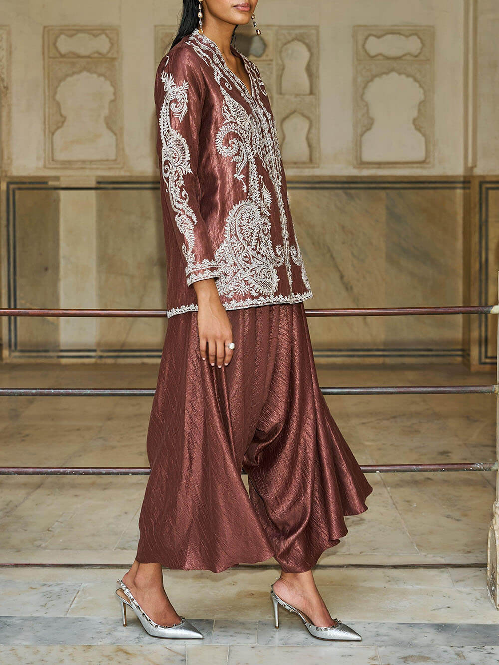 Unique Paisley Pattern V-Neck Loose Top