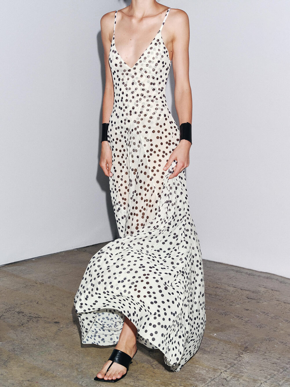 Elegant Polka Dot Print V-Neck Spaghetti Strap Flounce Hem Maxi Dress