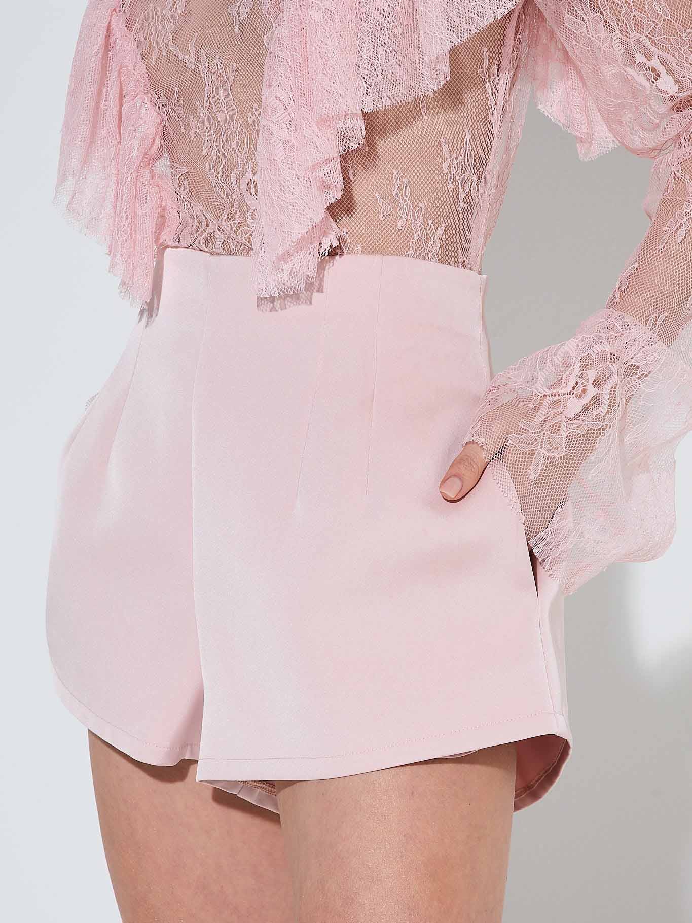 Elegant Lace Turtleneck Top And Shorts Two-piece Set