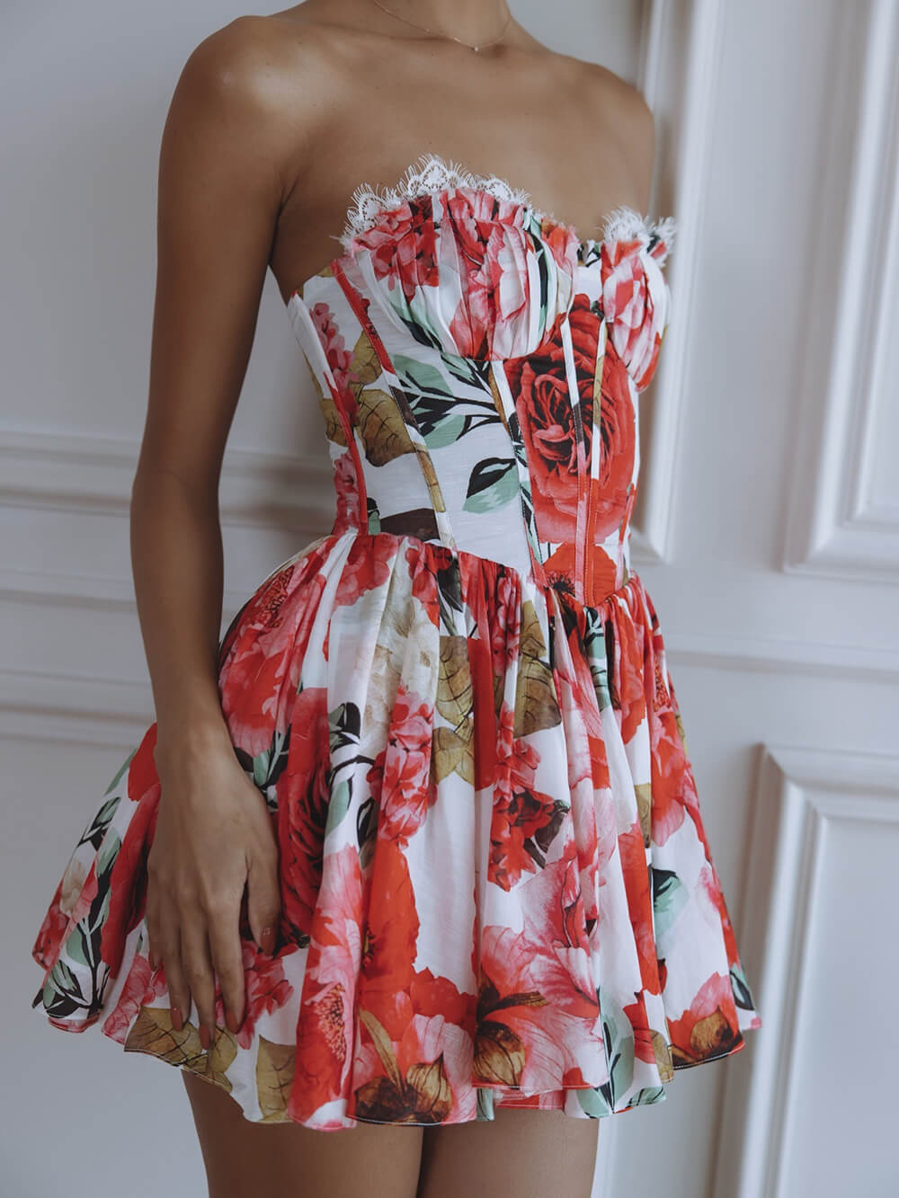 Delicate Printed Eyelash Lace Splice Bodycon Mini Dress