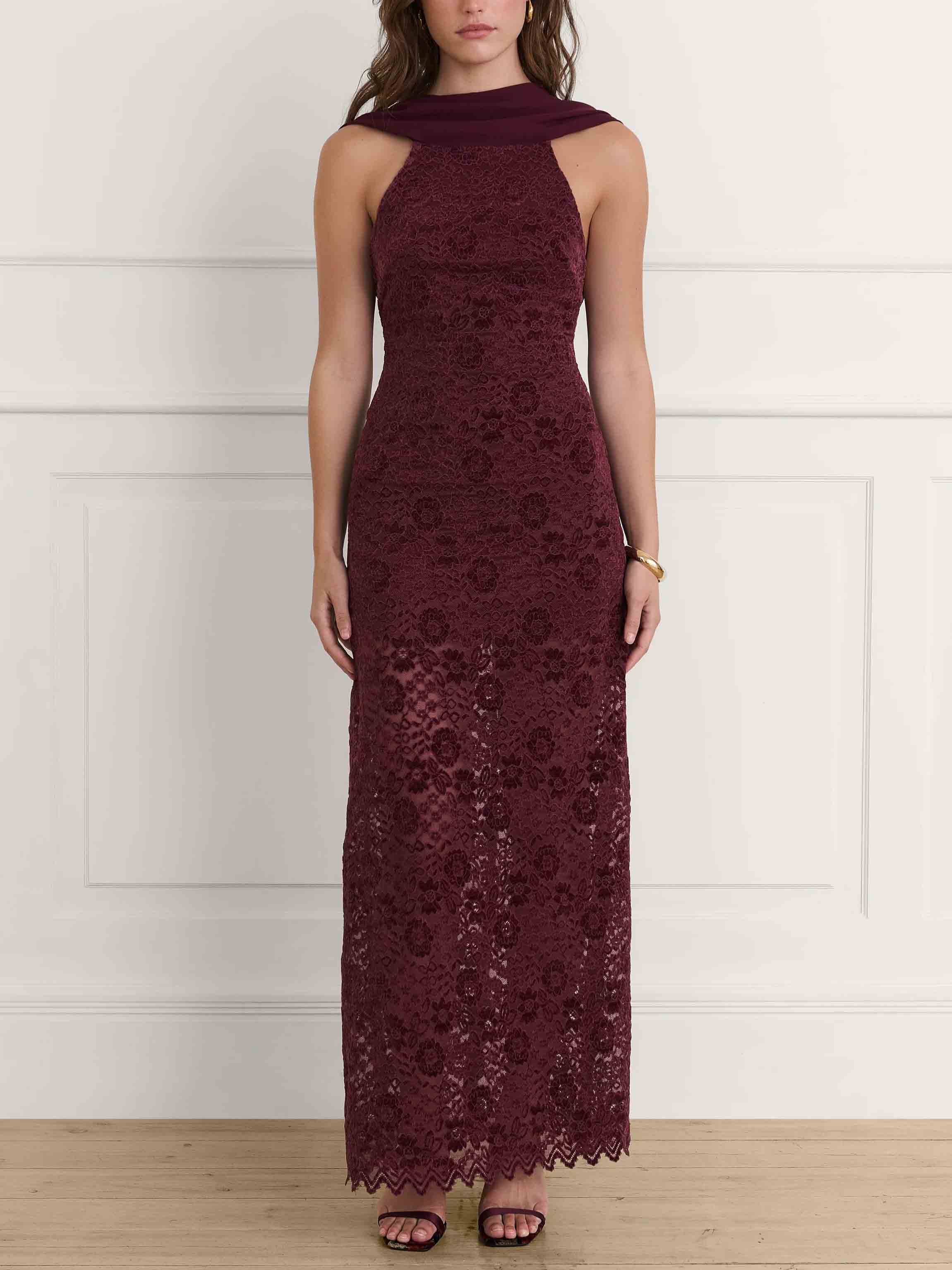 Elegant Backless Sleeveless Lace Bodycon Maxi Dress