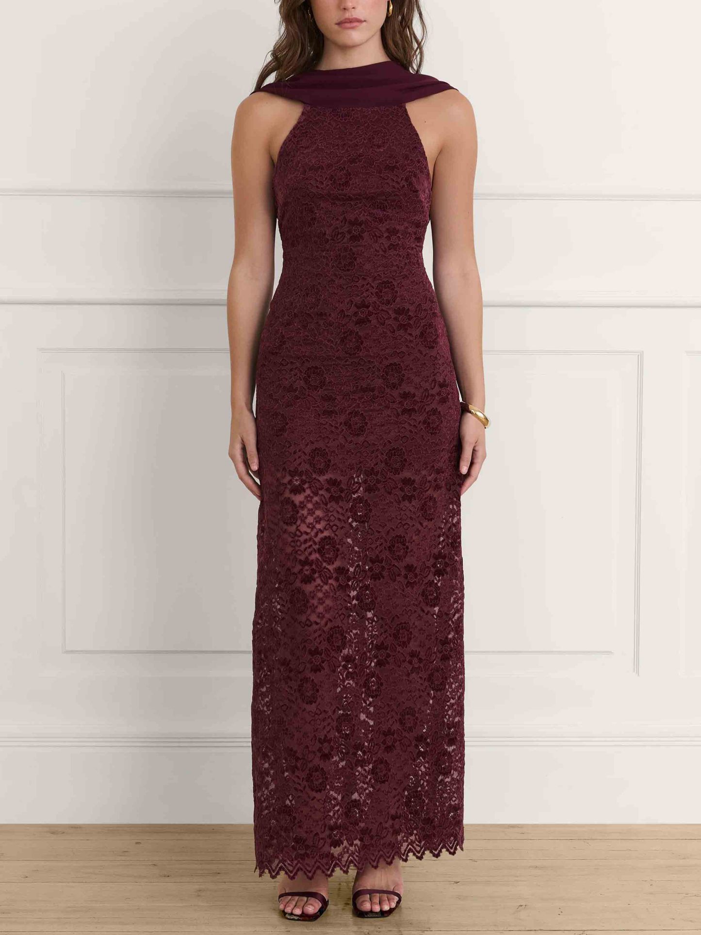 Elegant Backless Sleeveless Lace Bodycon Maxi Dress