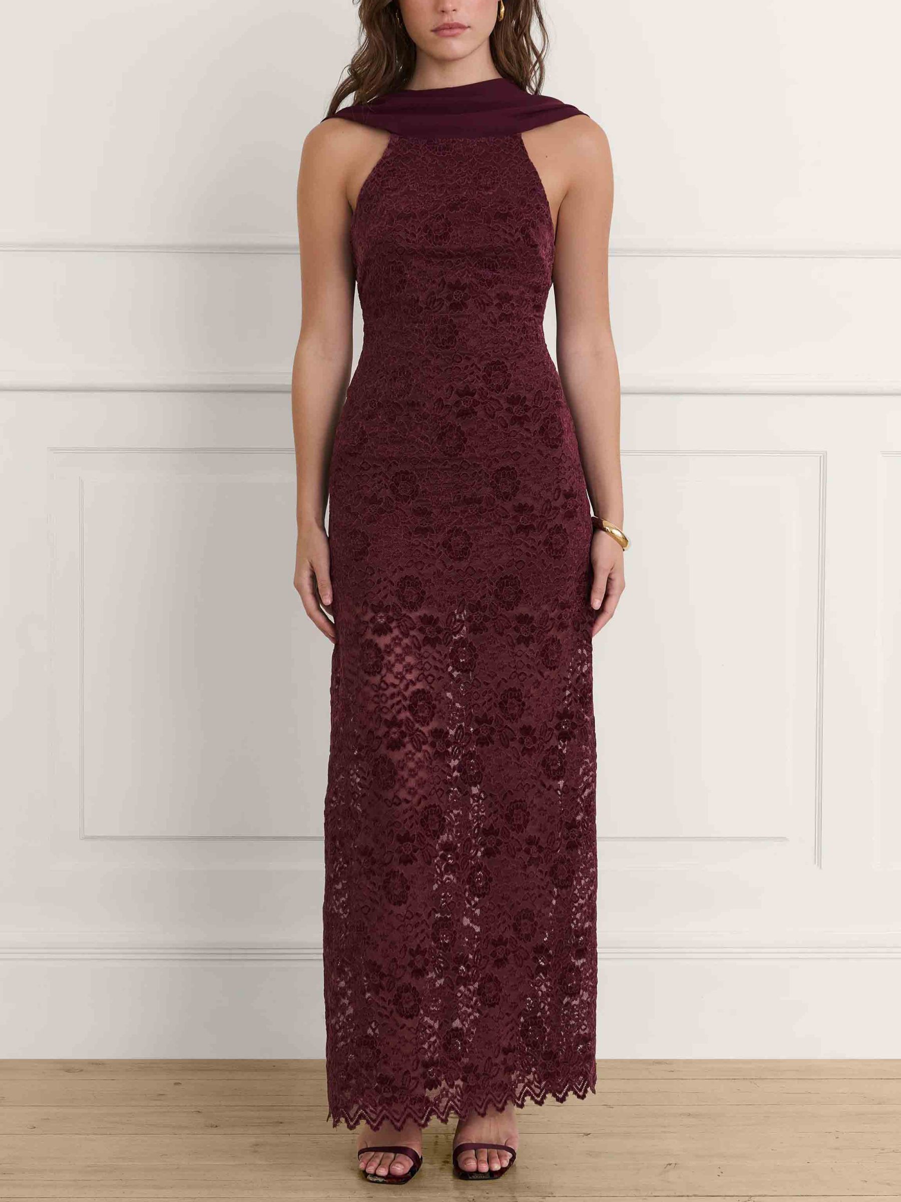 Elegant Backless Sleeveless Lace Bodycon Maxi Dress