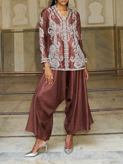 Unique Paisley Pattern V-Neck Loose Top