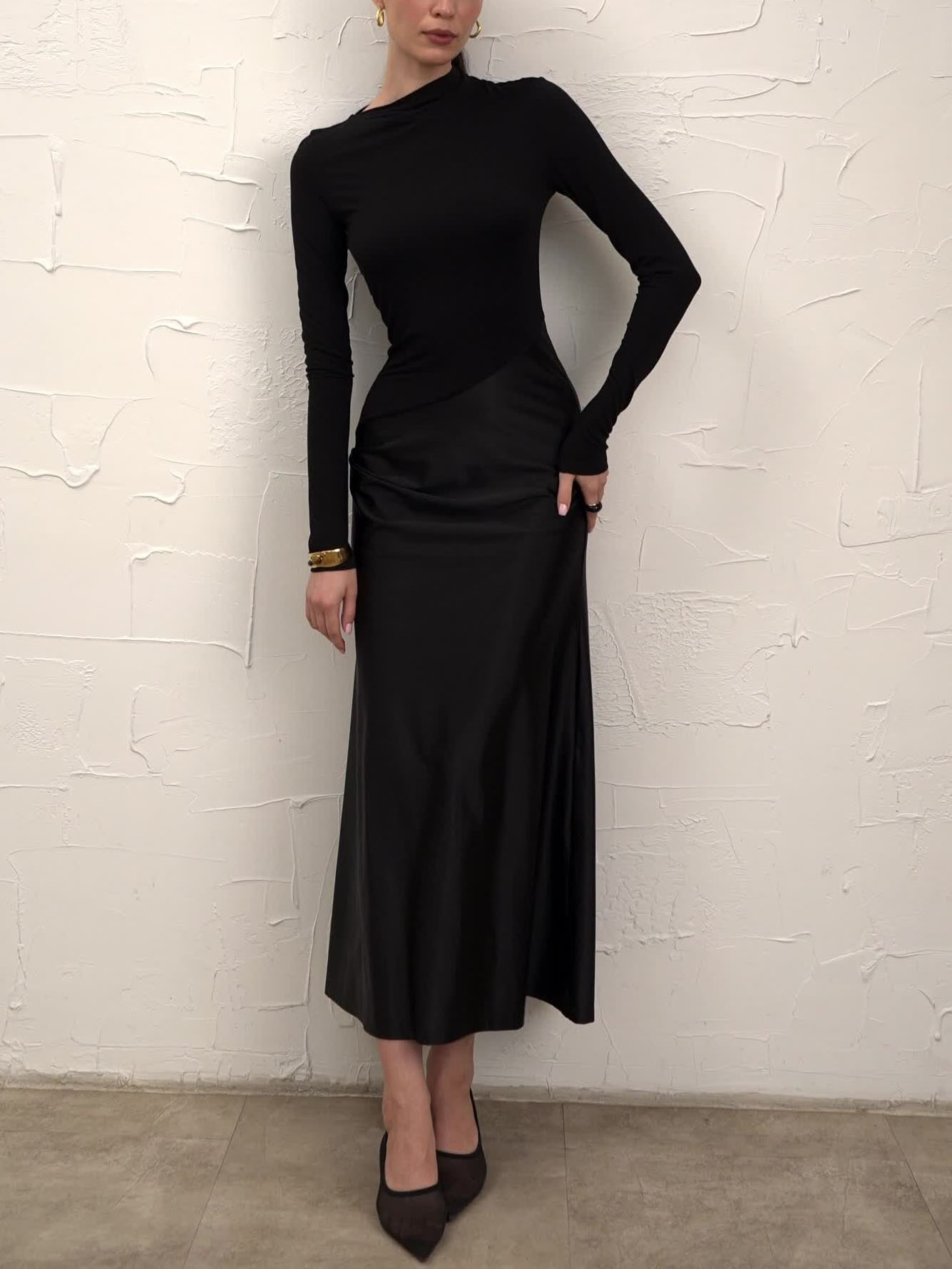 Elegant Asymmetrical Neckline Fitted Maxi Dress