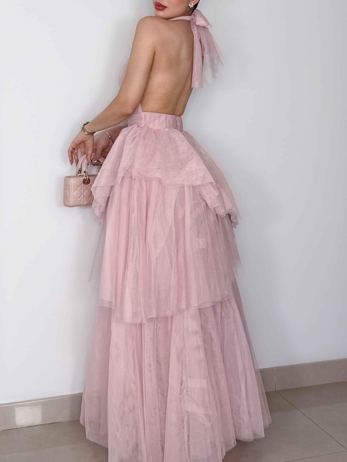 Elegant Backless Tie-Up Layered Tulle Maxi Dress
