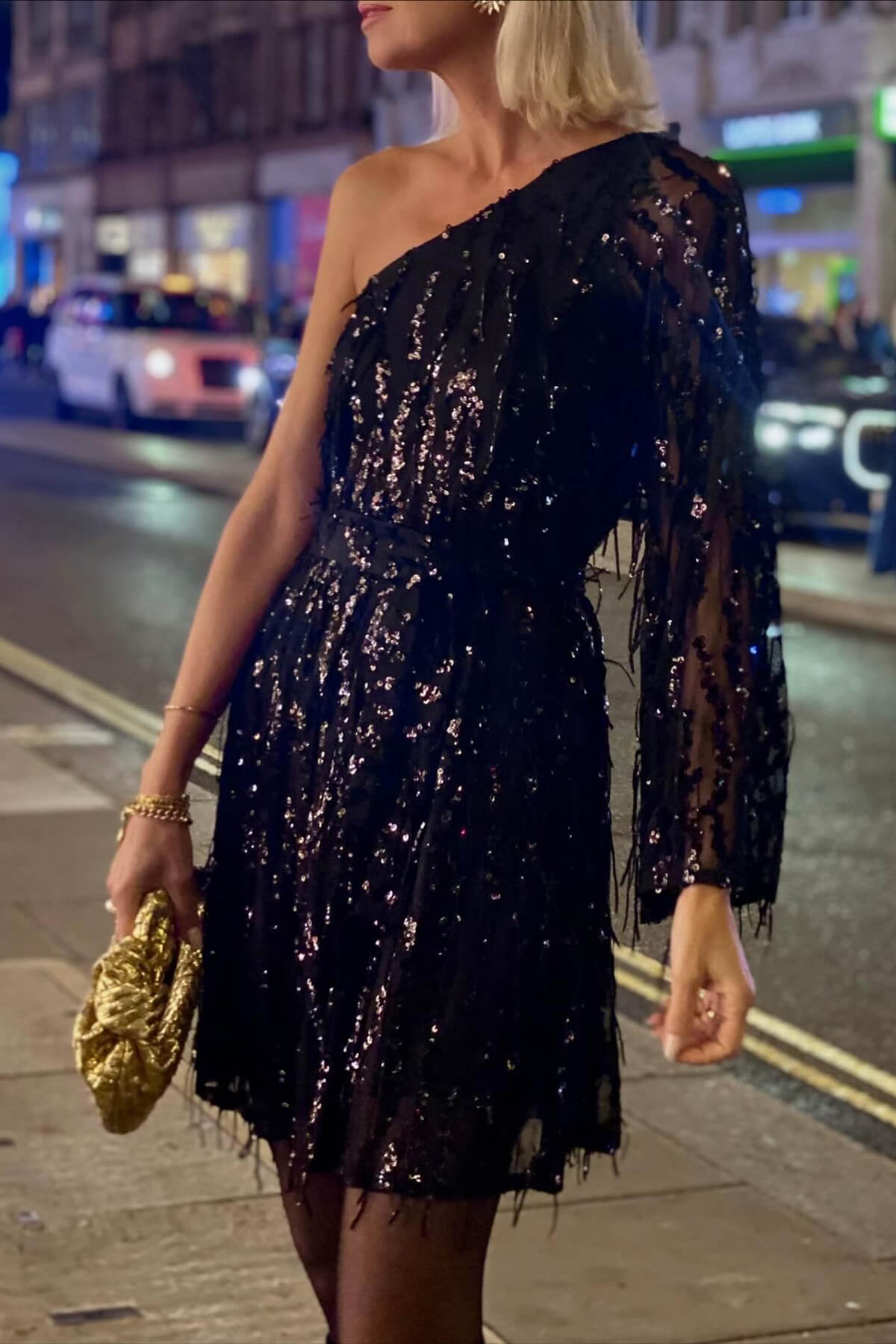 Exquisite Sequined One-Shoulder Tassel Mini Dress