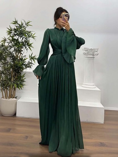 Elegant Pleated Flowy Long-Sleived Maxi Dress