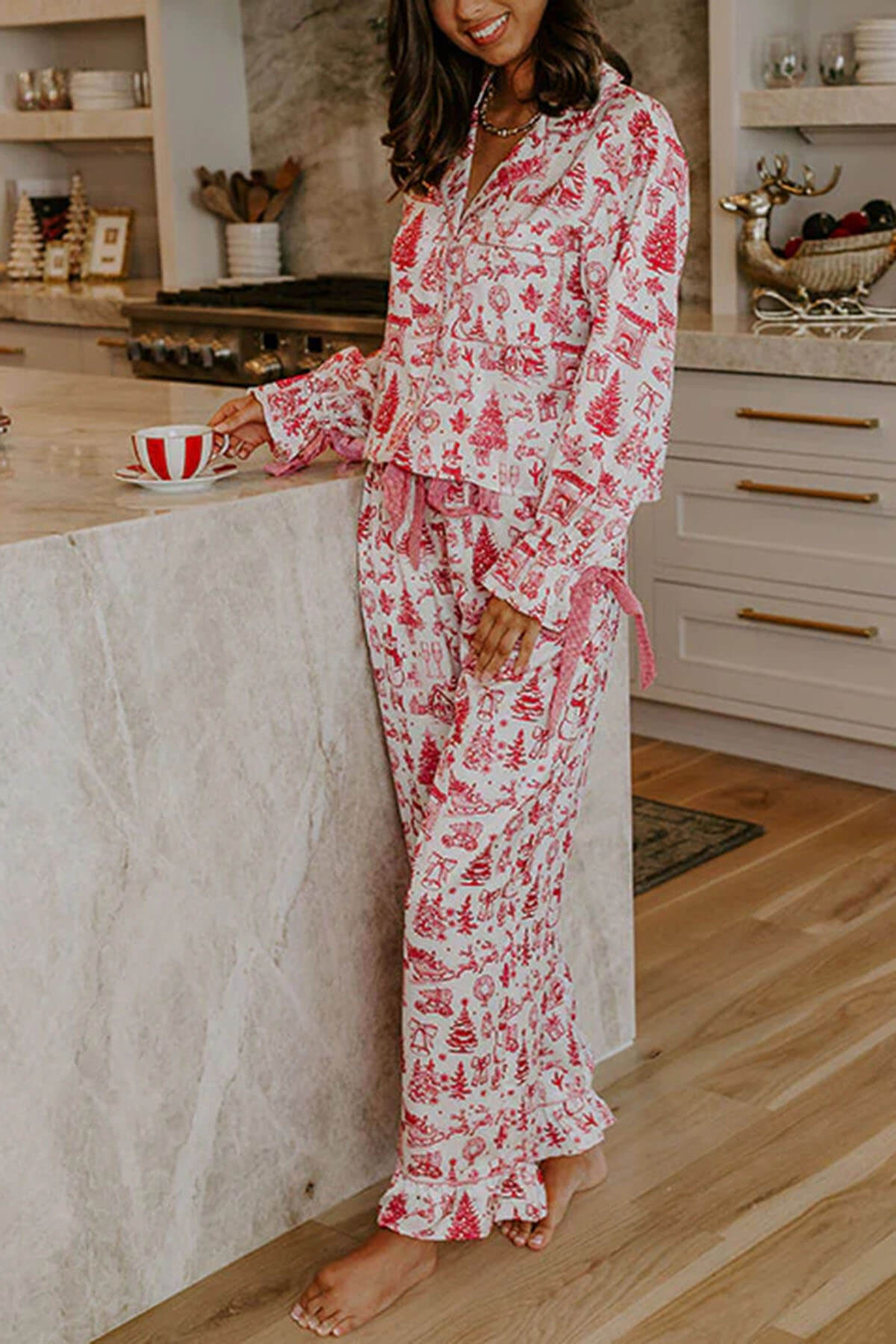 Christmas Print Satin Loose Shirt and Elastic Waist Pocketed Pajama Set