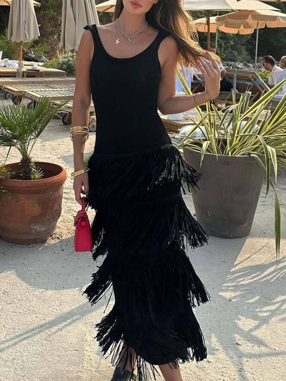 Elegant Solid Color Sleeveless Slim Fit Fringed Hem Knitted Maxi Dress