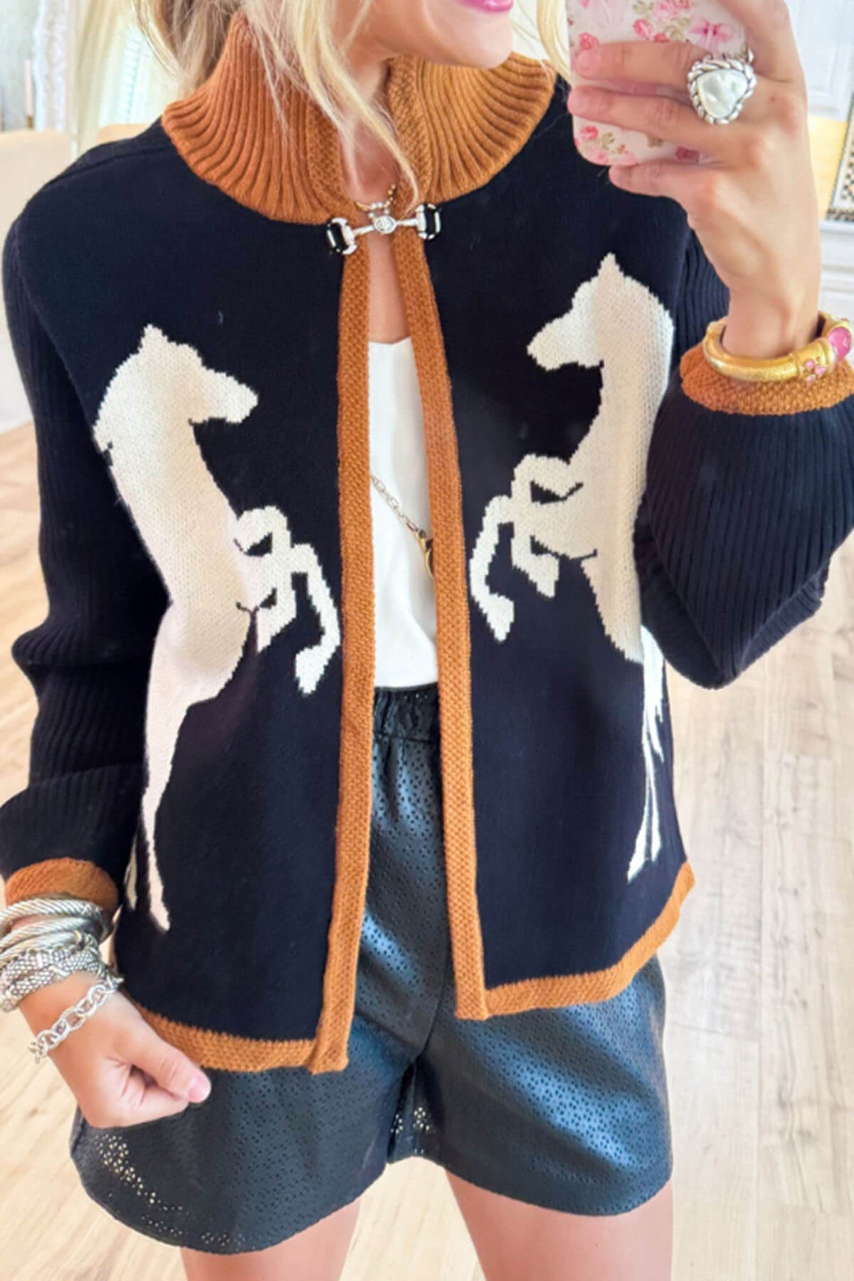 Fashion White Horse Pattern Casual Long-sleeved Knitted Cardigan
