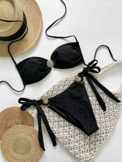 Textured Strapless Bikini Set