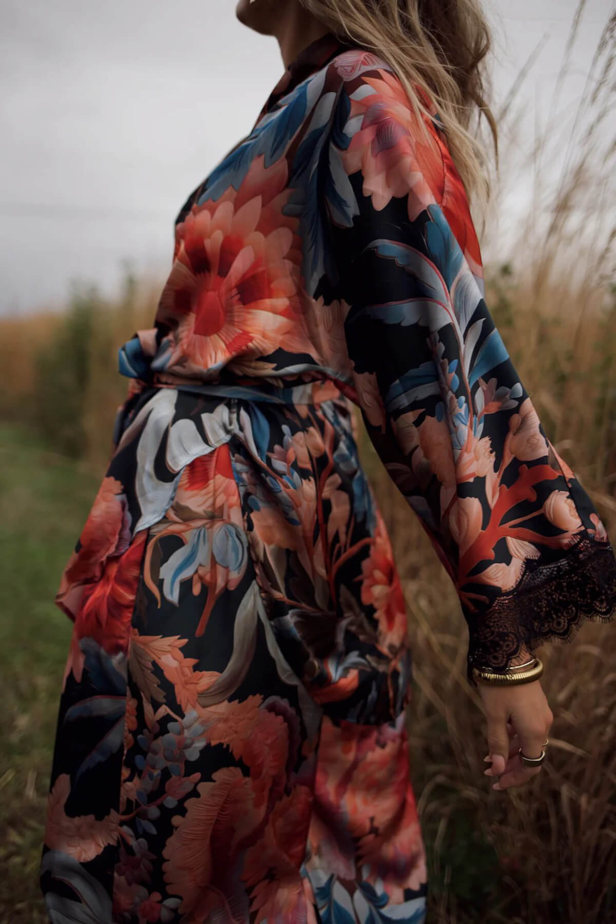 Fashion Unique Lace Patchwork Printed Loose Shirt