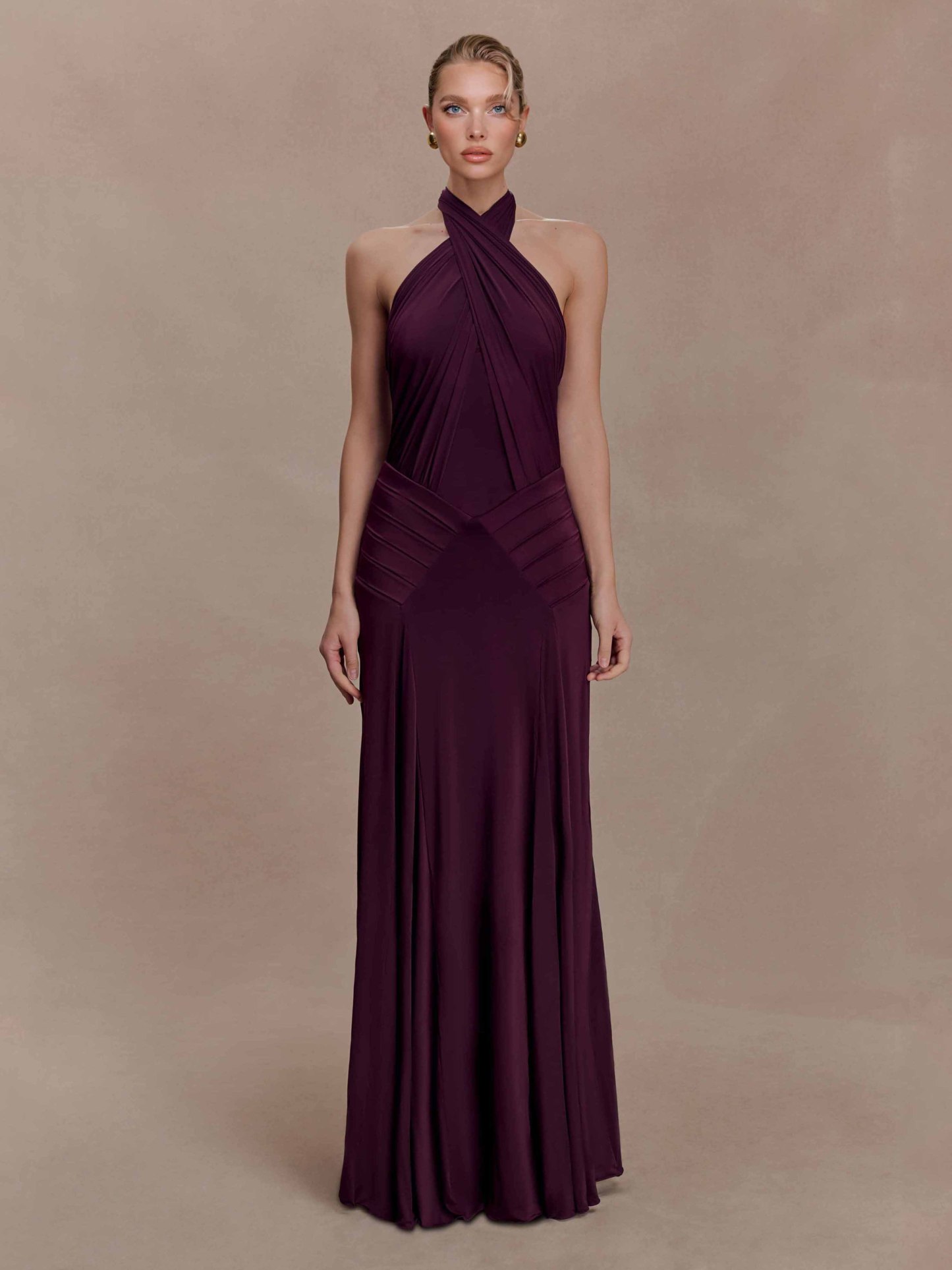 Elegant Pleated Fitted Backless Maxi Dress