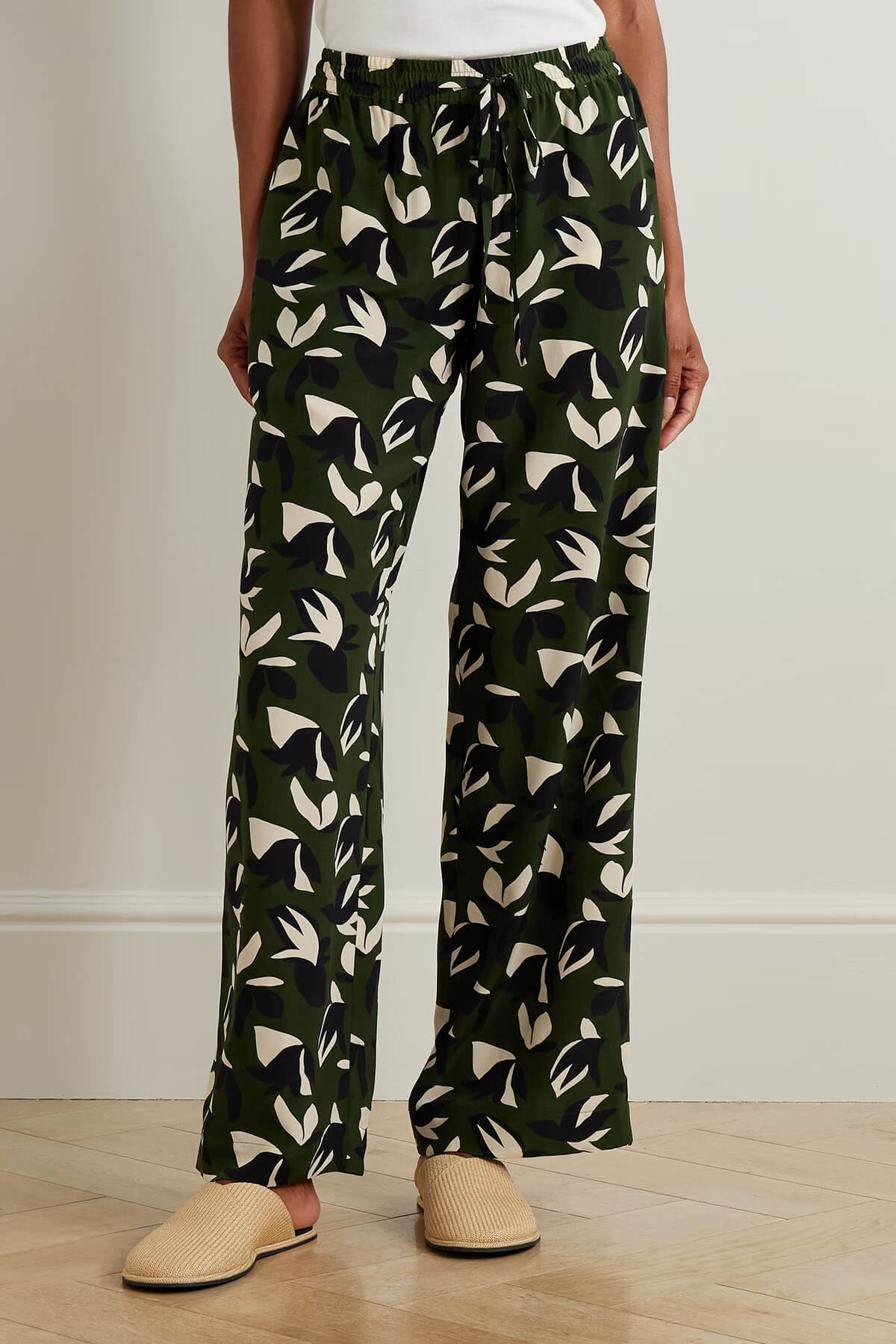 Unique Floral Print Satin Elastic Waist Straight Leg Pants