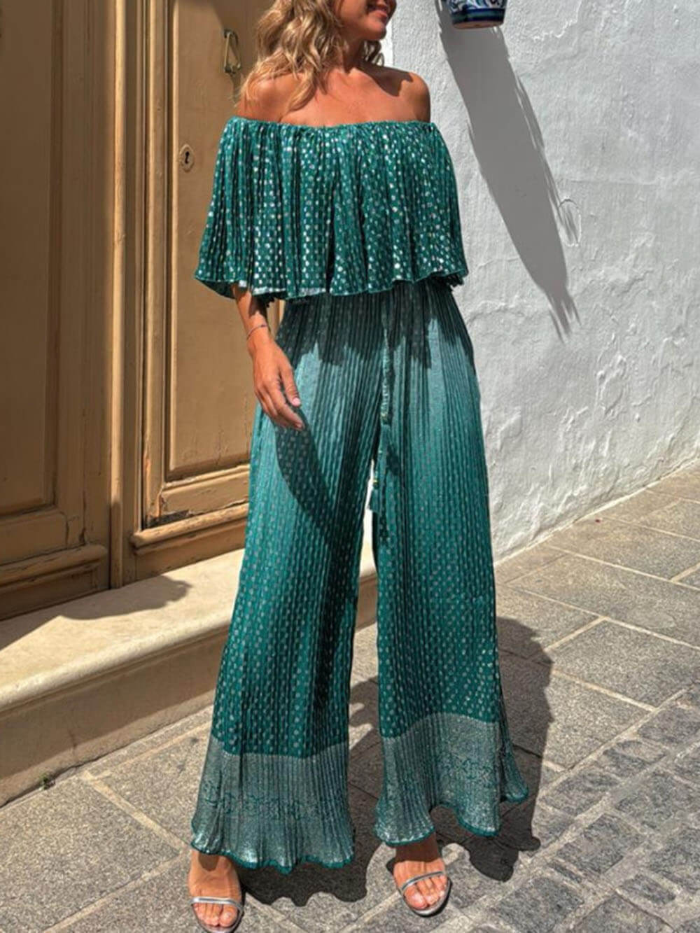 Modern Feel Unique Contrast Print Elastic Neckline Honeycomb Oversized One-Shoulder Top