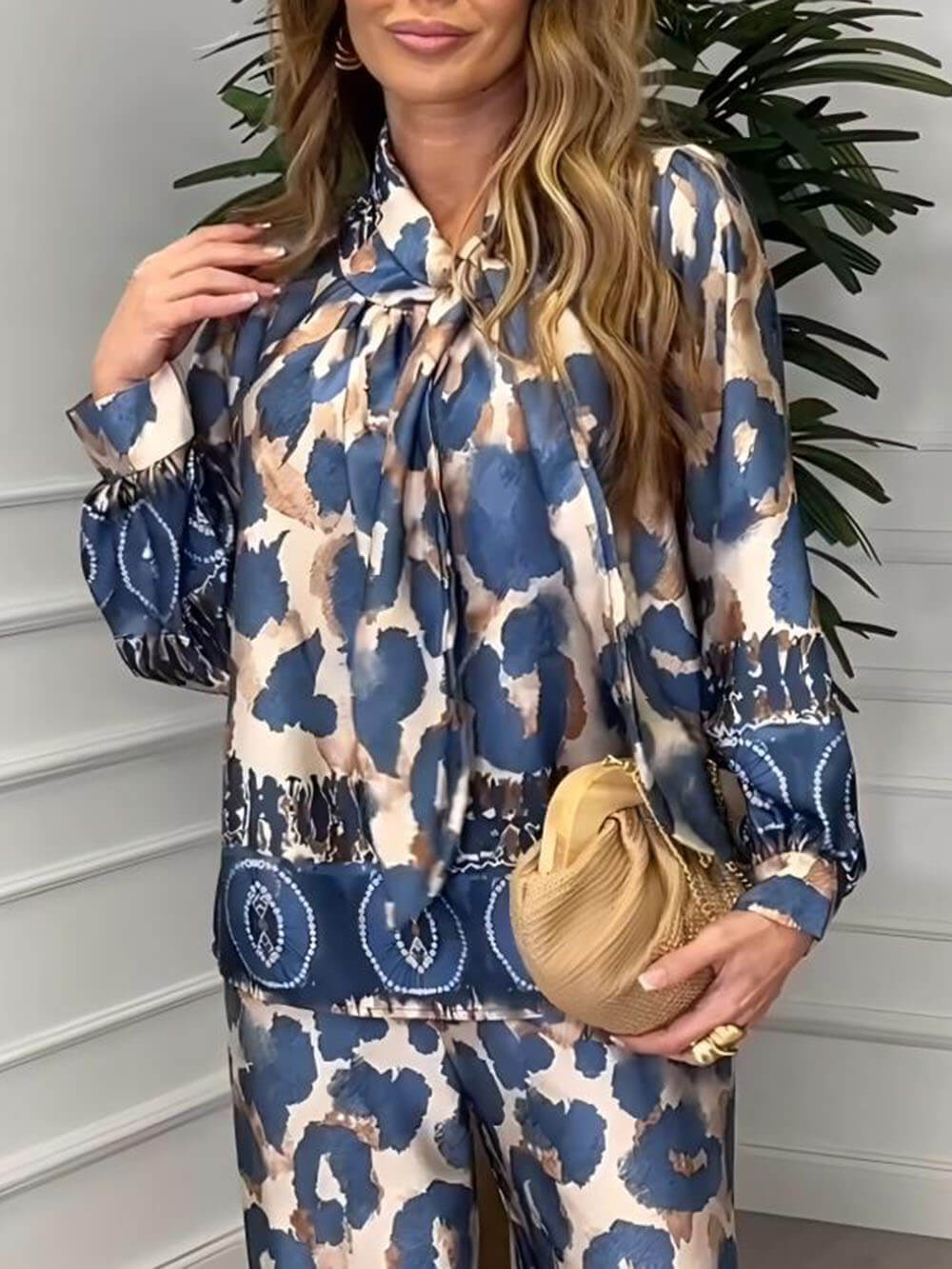 Chic And Perfect Style Unique Floral Print Loose Tie Oversized Blouse