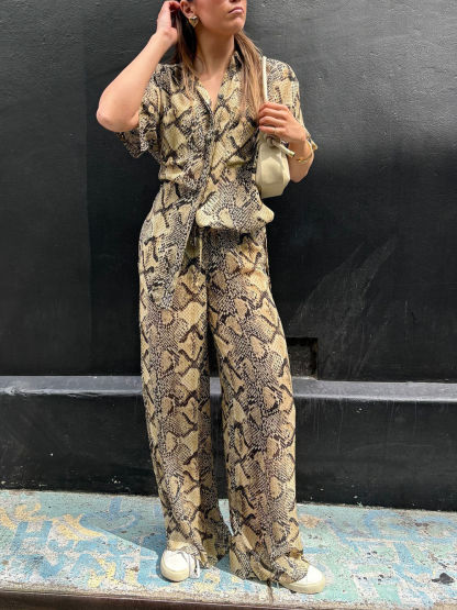 Modern Feel Satin Unique Snake Print Elastic Waist Drawstring Pocket Wide Leg Pants