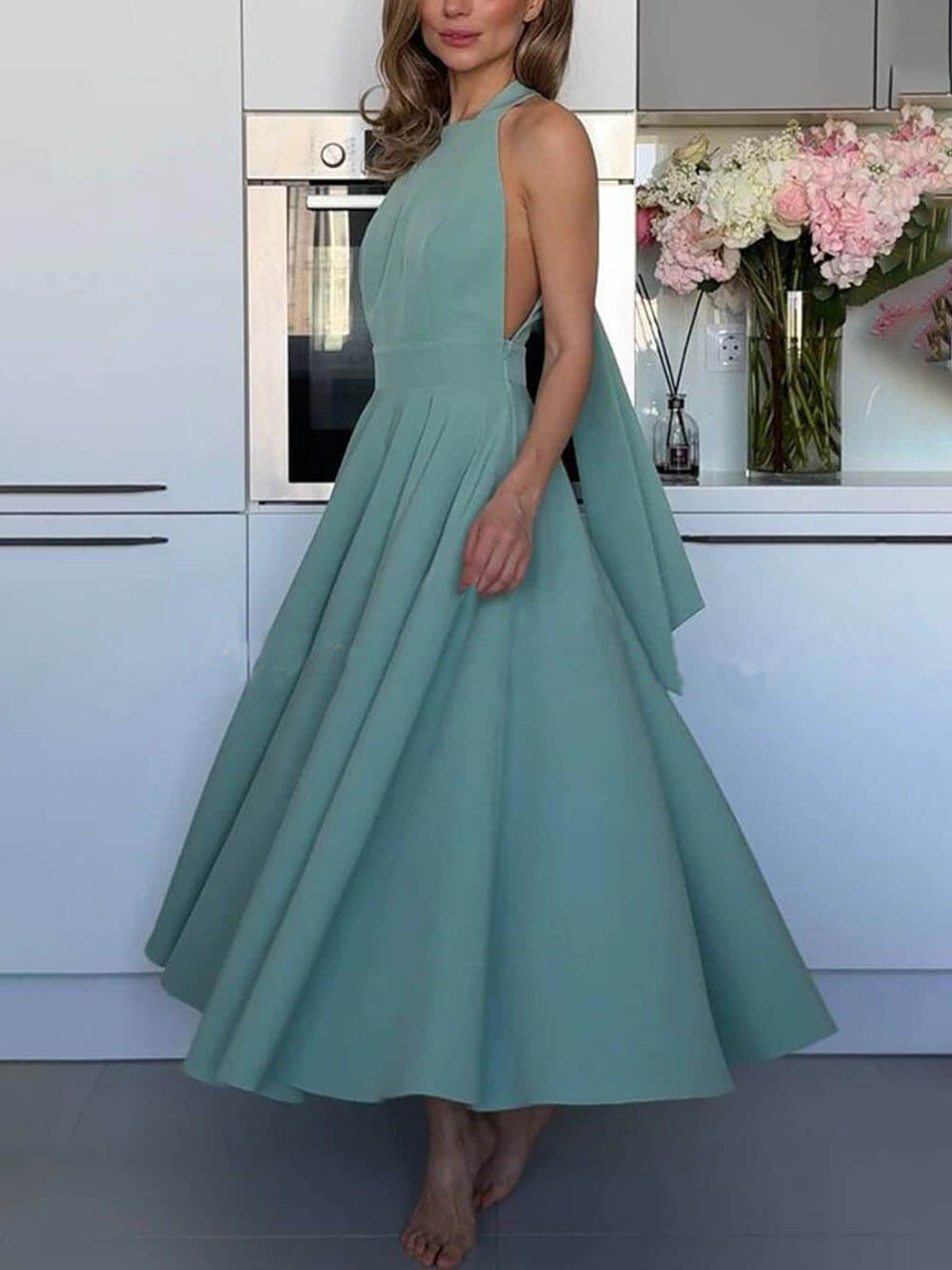 Elegant Square Collar Back Tie-up Umbrella Hem Midi Drerss