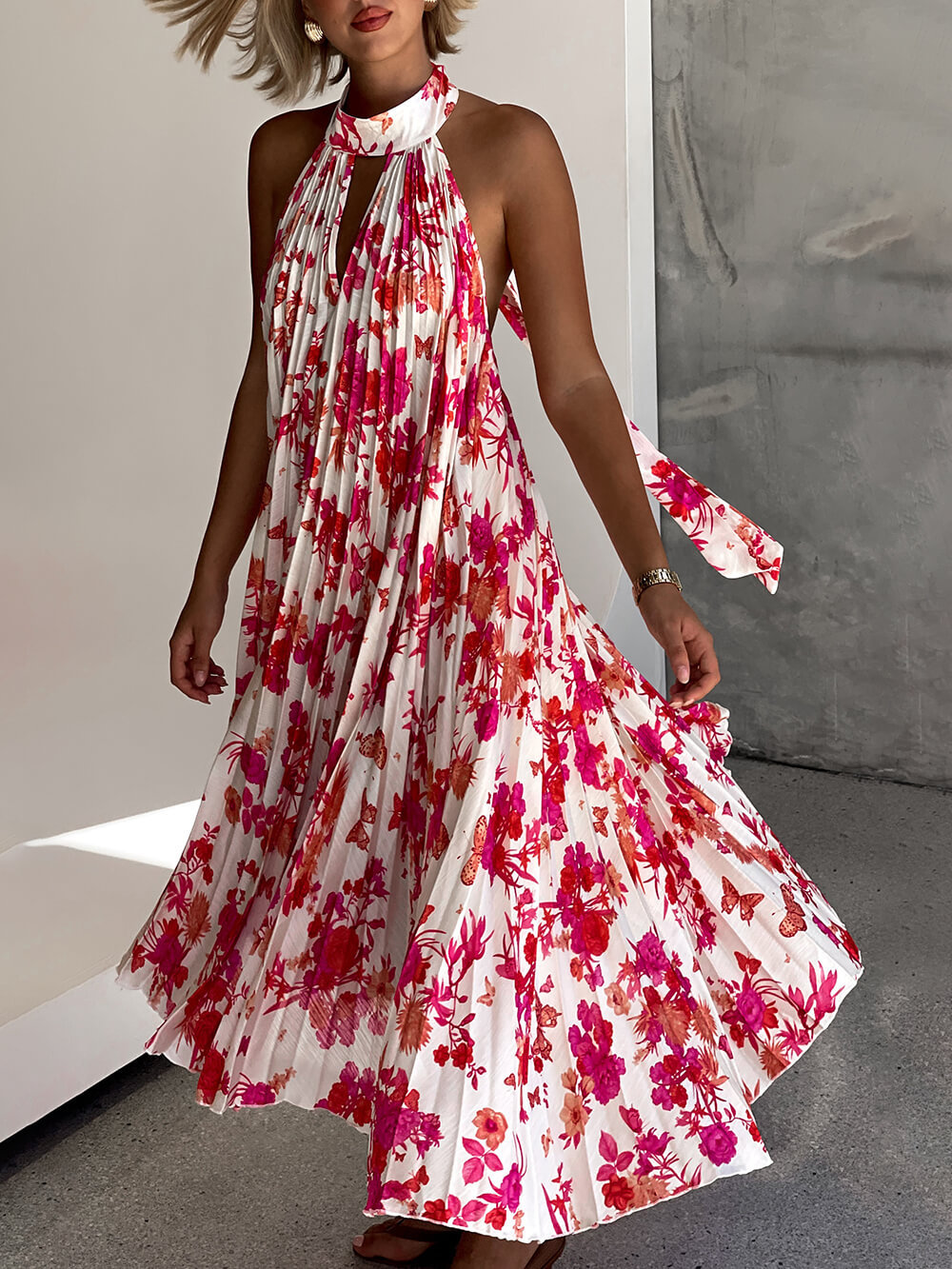 Delicate Floral Print Halter Neck Tie Hollow Pleated Midi Dress