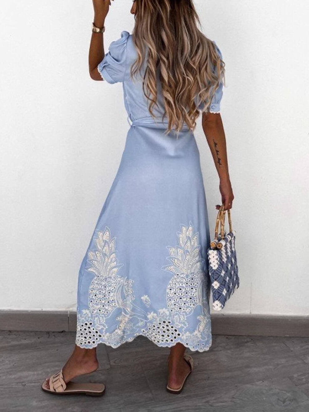Exquisite Lace Stitching Hollow Waist Wide Swing Dress