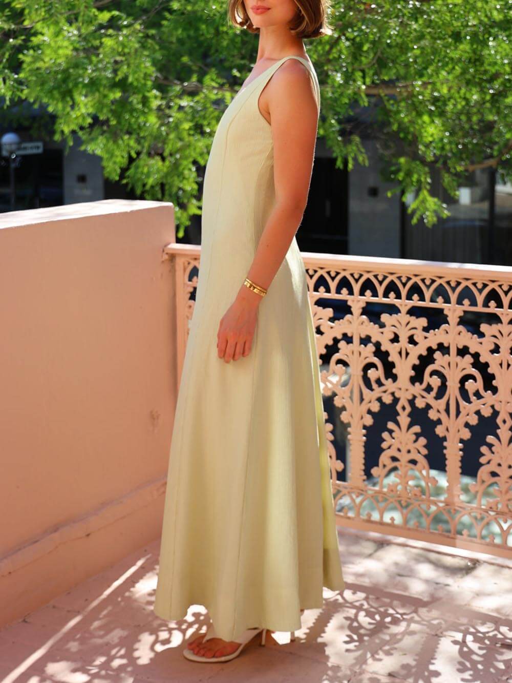 Exquisite Modern V-Neck A-Line Wavy Maxi Dress