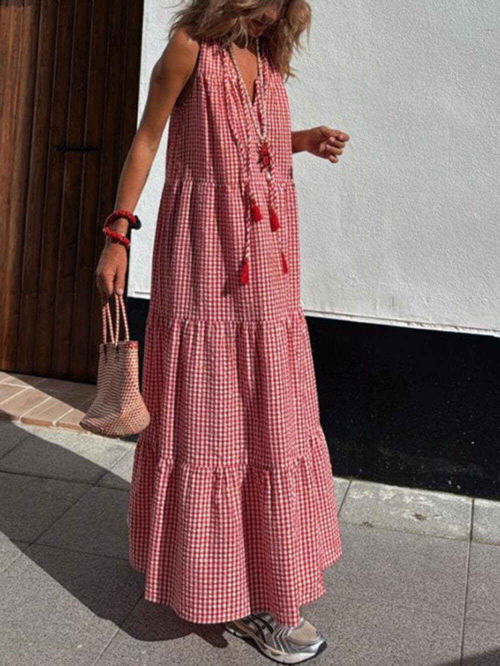 Modern Striped Print Basket Pleated Hem Maxi Dress