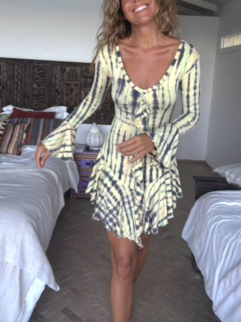 Unique Tie-Dye Printed Stretch Long Sleeves Ruffled Mini Dress