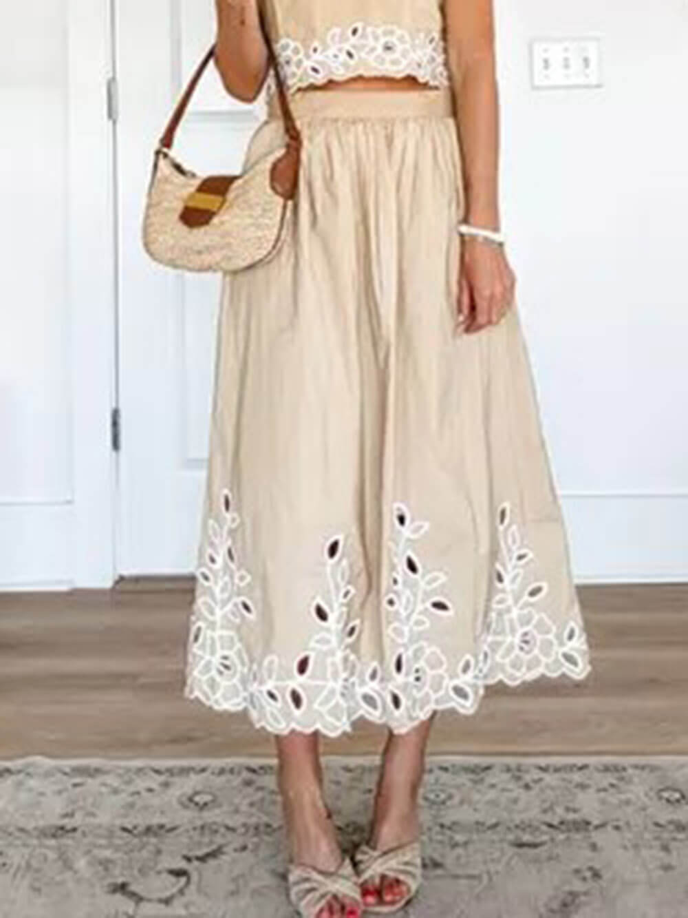 Delicate Floral Eyelet High Waist Elastic Midi Skirt