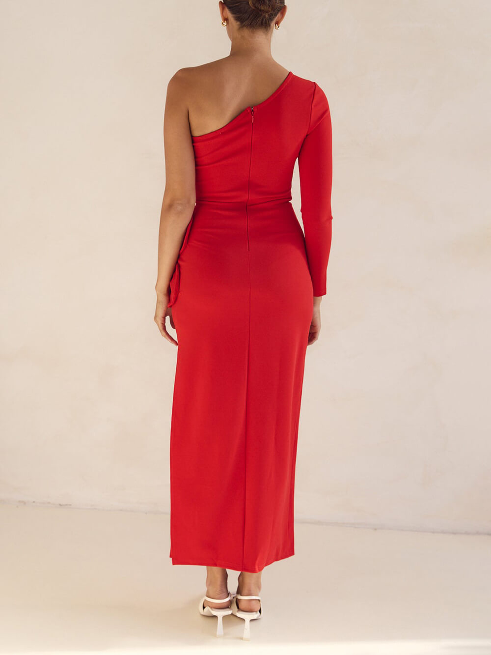 Exquisite One-Shoulder Neckline Flower Decoration Side Slit Prom Maxi Dress