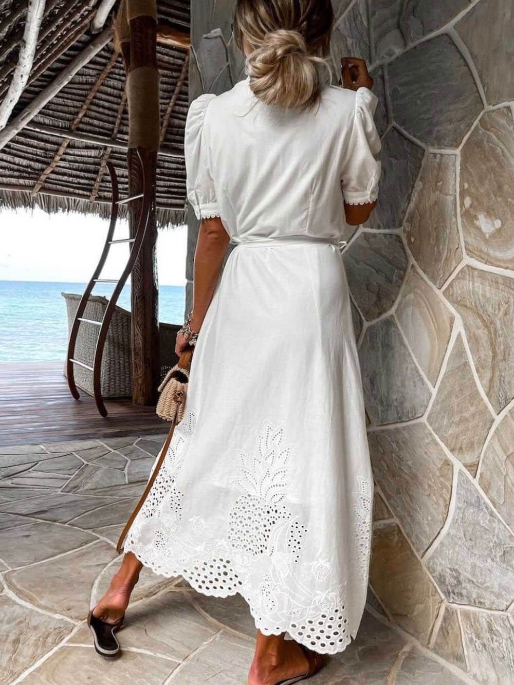 Exquisite Lace Stitching Hollow Waist Wide Swing Dress
