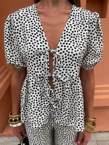 Casual Floral Print Lace-Up V-Neck Top