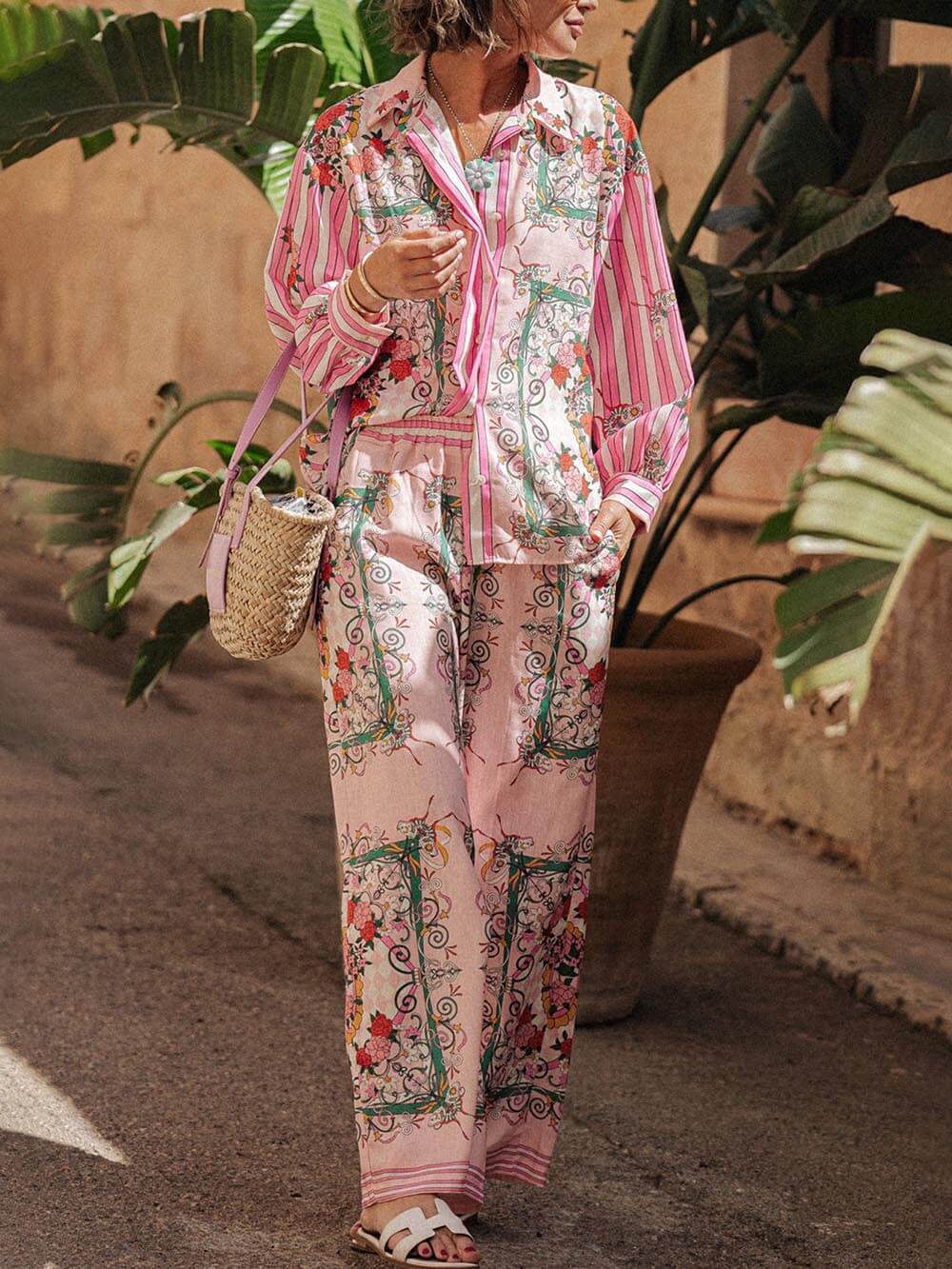 Unique Floral Charm Print Loose Blouse