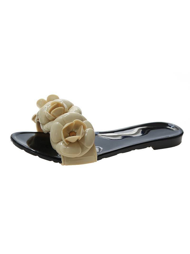 Camellia Flat Slippers
