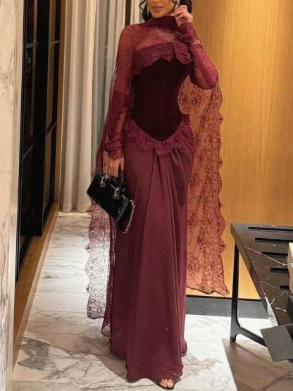 Lace-Splicing Pleated Maxi Dress