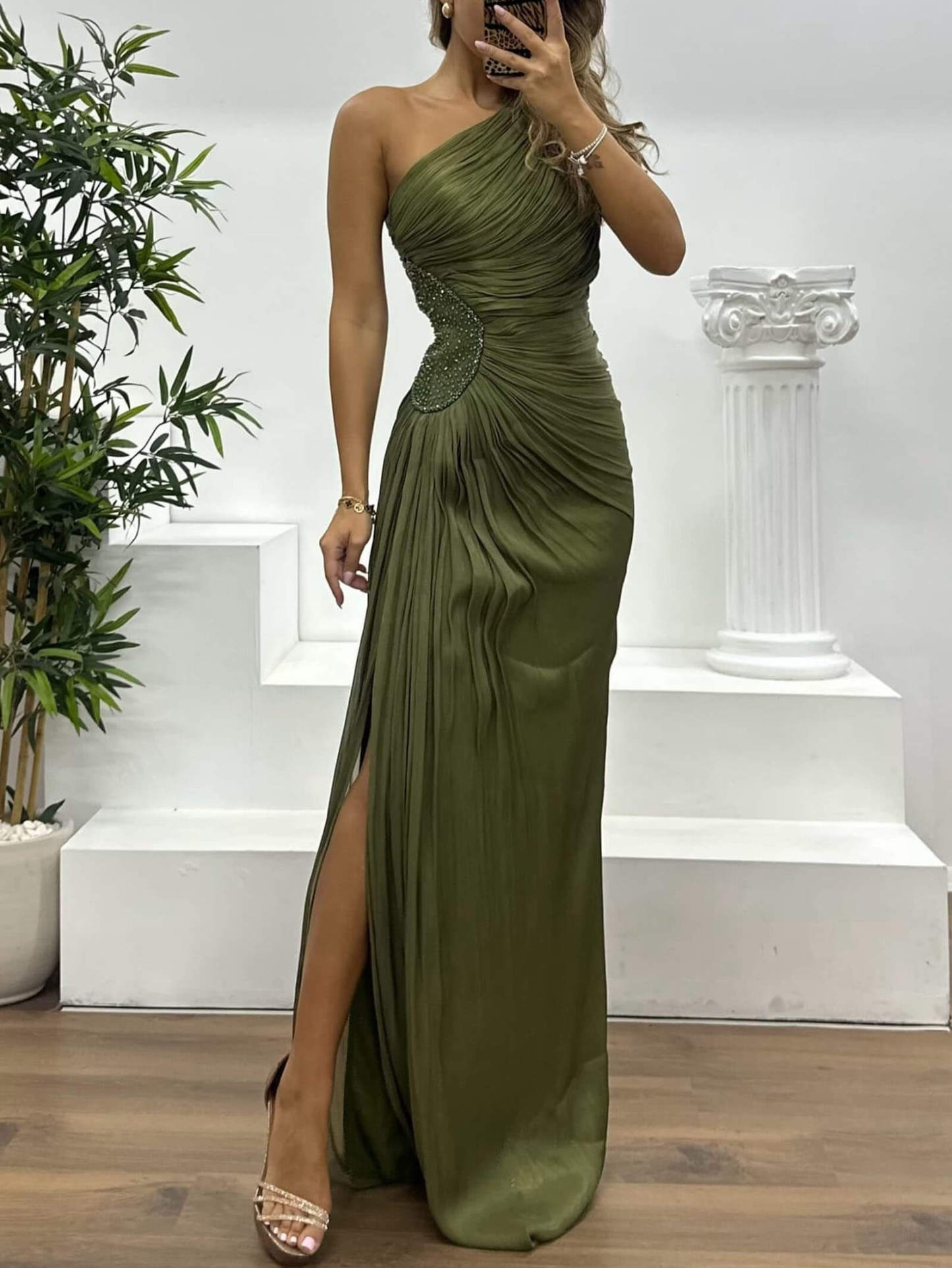 One-Shoulder Sequined Pleated Dress