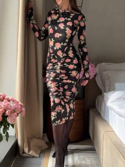Distinctive Boat Neck Floral-Print Pleated Midi Dress